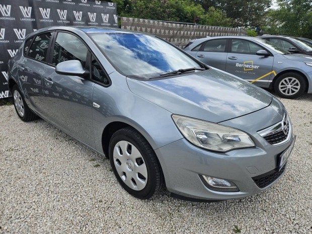 Opel Astra J 2.0 CDTI Enjoy