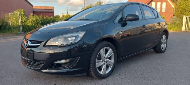 Opel Astra J 2.0 CDTI Sport (Automata)