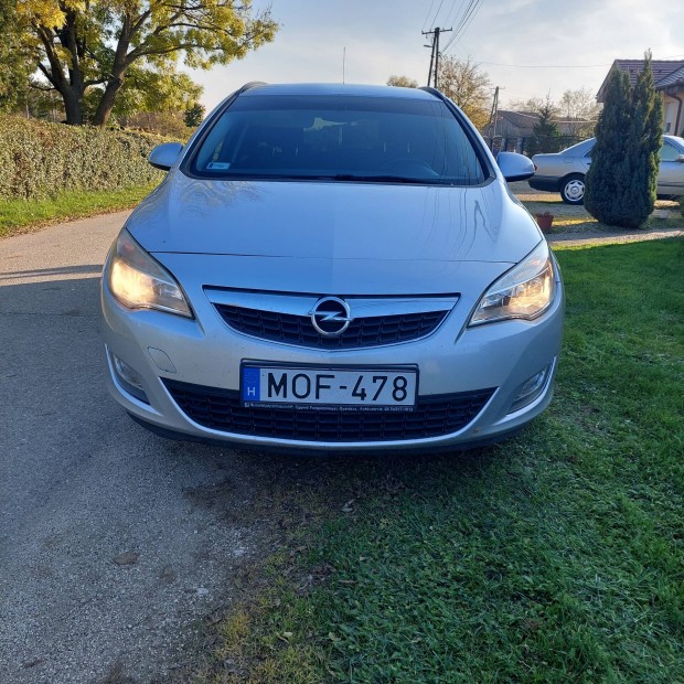 Opel Astra J 2.0 Sport Tourer