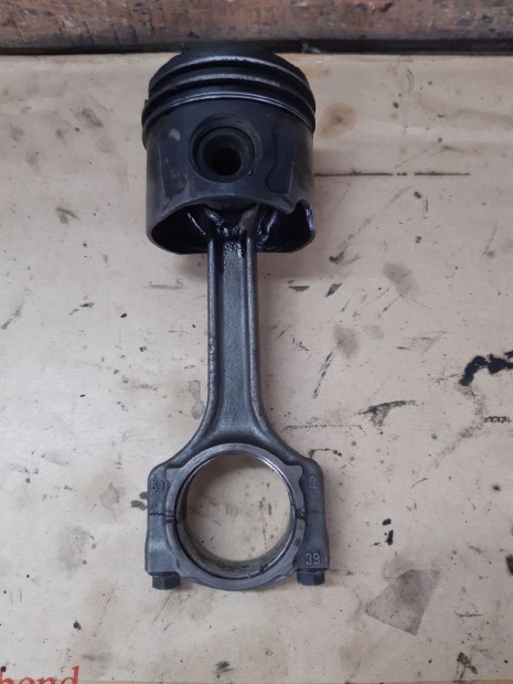 Opel Astra J Dugattyú + Hajtókar