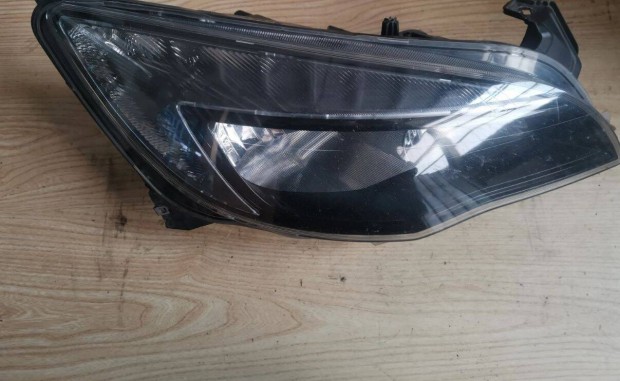 Opel Astra J Jobb első lámpa 13365291