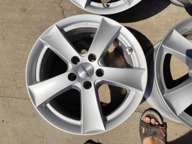 Opel Astra J K cruze alufelni 5x105 16"