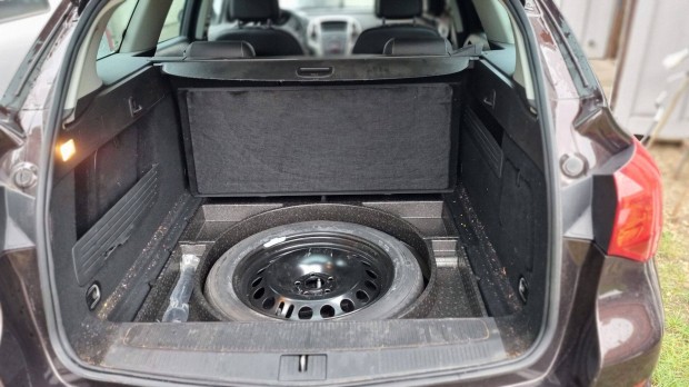 Opel Astra J Kombi A14NET Alkatrsz