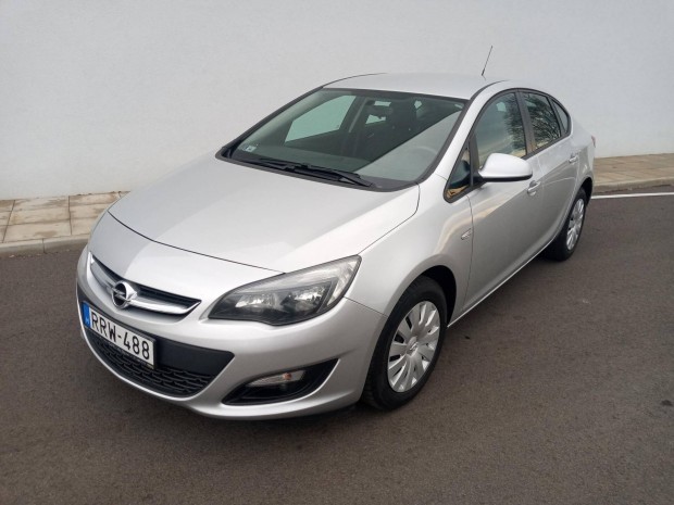 Opel Astra J Sedan 1.4 T Enjoy Magyaro-i.1tulaj...