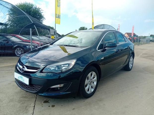 Opel Astra J Sedan 1.6 Enjoy EURO6 Magyar 1 TUL...
