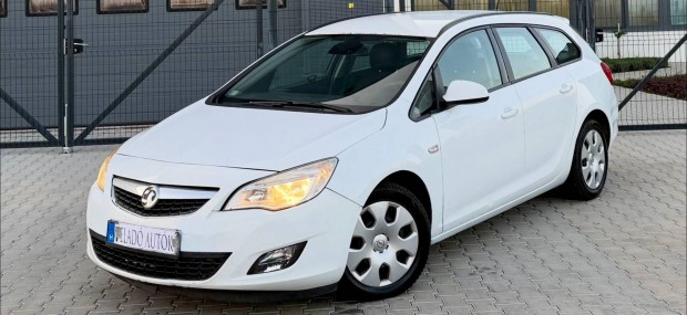 Opel Astra J Sports Tourer 1.3 CDTI Active / VA...