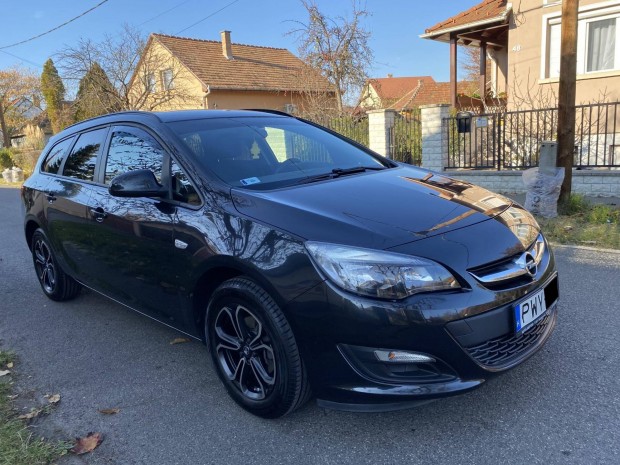 Opel Astra J Sports Tourer 1.4 Enjoy EURO6 87.0...