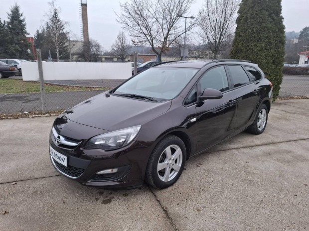 Opel Astra J Sports Tourer 1.4 T Active Friss m...