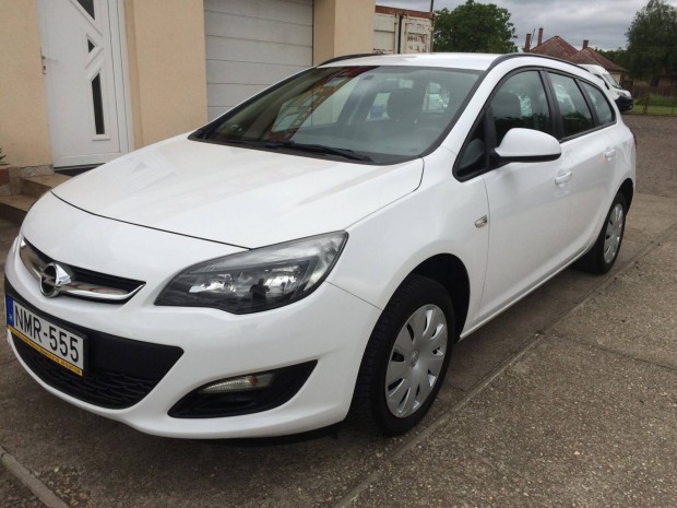 Opel Astra J Sports Tourer 1.4 T Active Friss n...