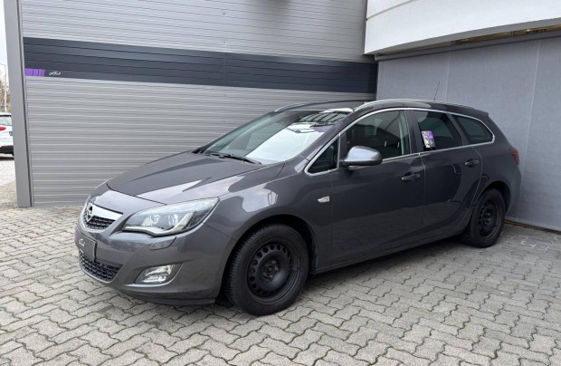 Opel Astra J Sports Tourer 1.4 T Active Garanci...