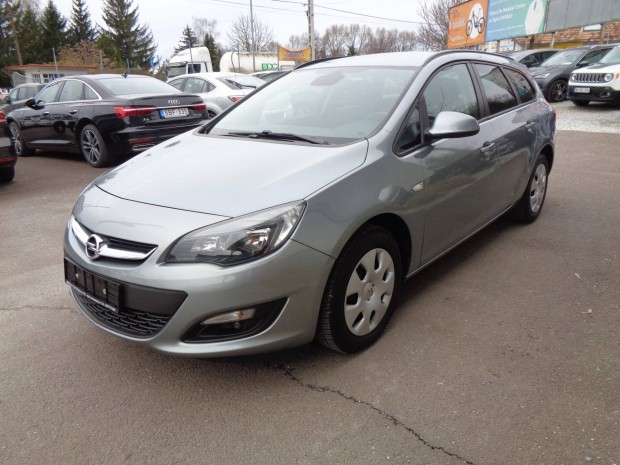 Opel Astra J Sports Tourer 1.4 T Drive EURO6