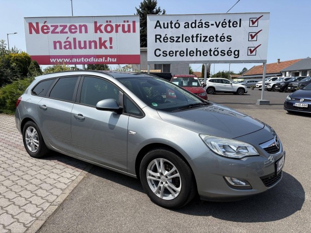Opel Astra J Sports Tourer 1.4 T Edition