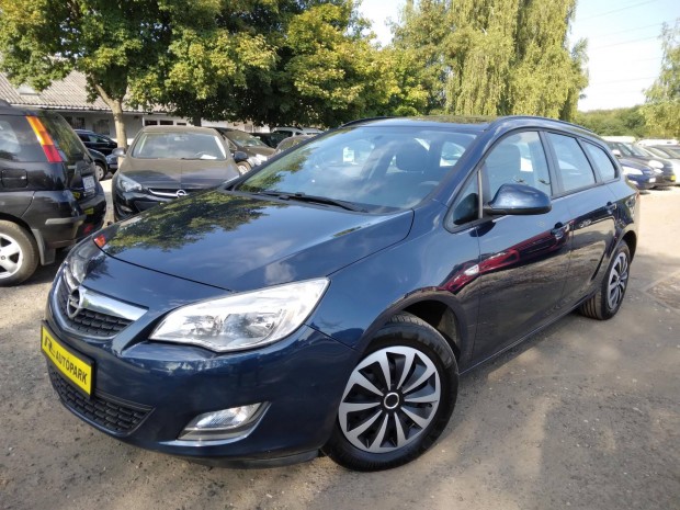 Opel Astra J Sports Tourer 1.4 T Enjoy 140ekm!V...