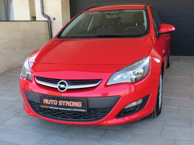 Opel Astra J Sports Tourer 1.4 T Enjoy 1.Tulajd...