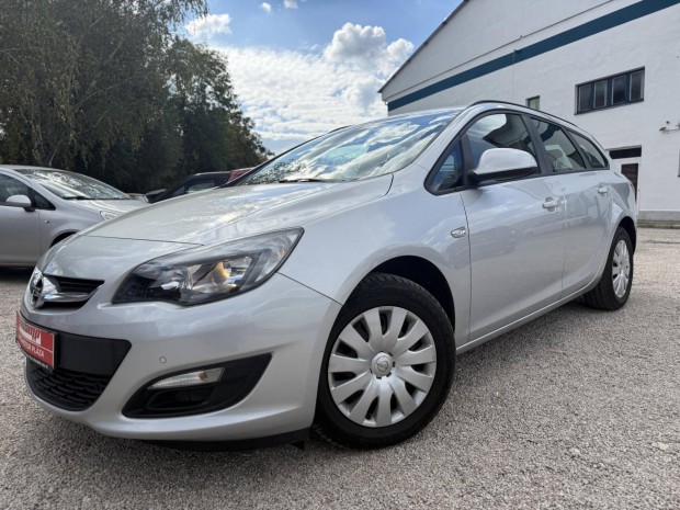 Opel Astra J Sports Tourer 1.4 T Enjoy EURO6 84...