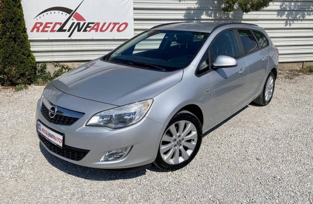 Opel Astra J Sports Tourer 1.4 T Essentia