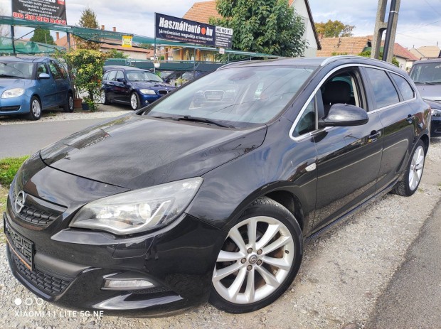 Opel Astra J Sports Tourer 1.4 T Start-Stop Enj...