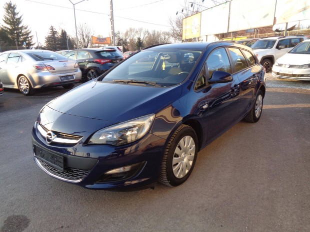 Opel Astra J Sports Tourer 1.6 Business EURO6