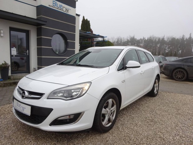 Opel Astra J Sports Tourer 1.6 CDTI Start-Stop...