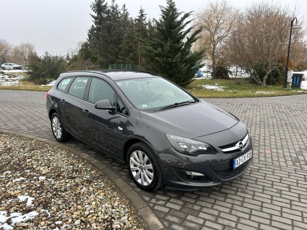 Opel Astra J Sports Tourer 1.6 CDTI Start-Stop...