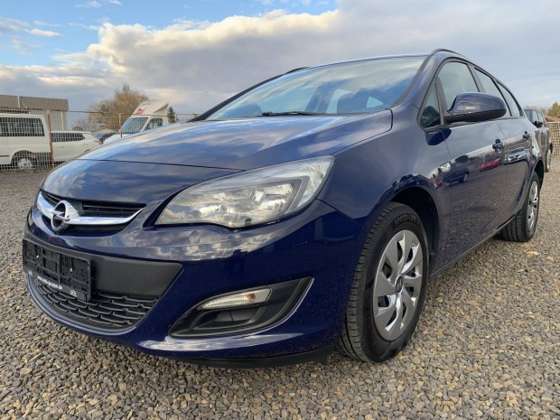 Opel Astra J Sports Tourer 1.6 Selection EURO6