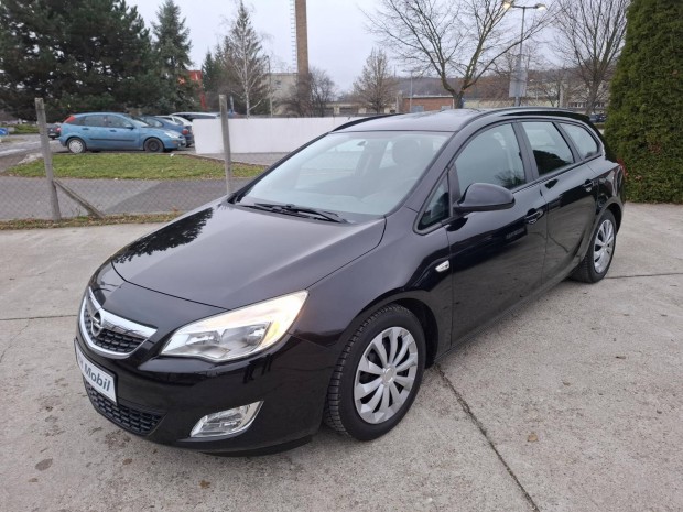 Opel Astra J Sports Tourer 1.6 Sport 116LE.Fris...