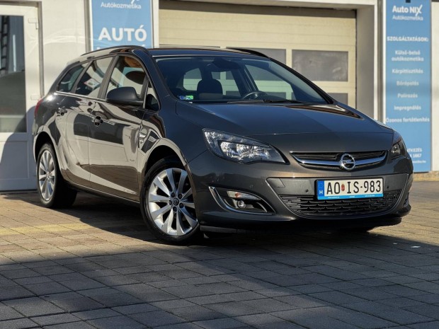 Opel Astra J Sports Tourer 1.6 Start-Stop Activ...