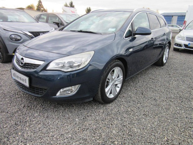 Opel Astra J Sports Tourer 1.7 CDTI Cosmo Navi....