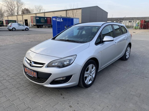 Opel Astra J Sports Tourer 1.7 CDTI Enjoy 2.Tul...