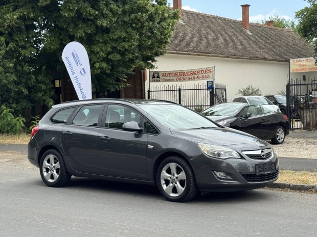 Opel Astra J Sports Tourer 1.7 CDTI Enjoy