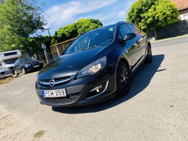 Opel Astra J Sports Tourer 1.7 CDTI Enjoy Kamat...