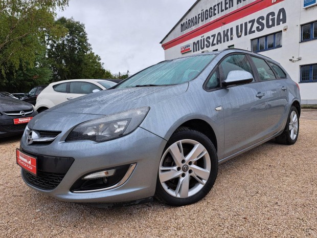 Opel Astra J Sports Tourer 1.7 CDTI Enjoy Klma...