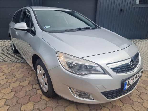 Opel Astra J Sports Tourer 1.7 CDTI Enjoy Vonh...