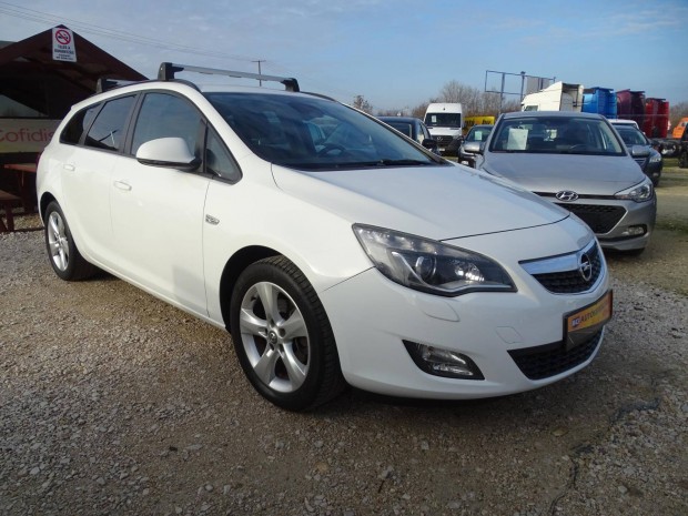 Opel Astra J Sports Tourer 1.7 CDTI Enjoy Vonh...