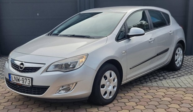 Opel Astra J Sports Tourer 1.7 CDTI Enjoy Vonh...