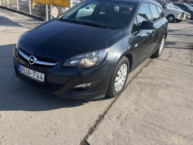 Opel Astra J Sports Tourer 1.7 CDTI Sport