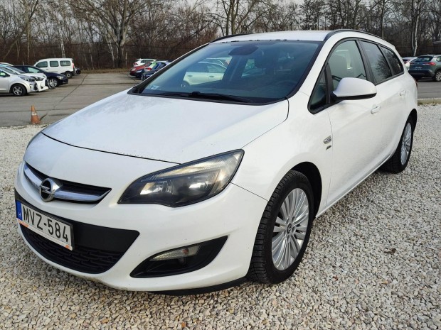 Opel Astra J Sports Tourer 1.7 CDTI Start-Stop...