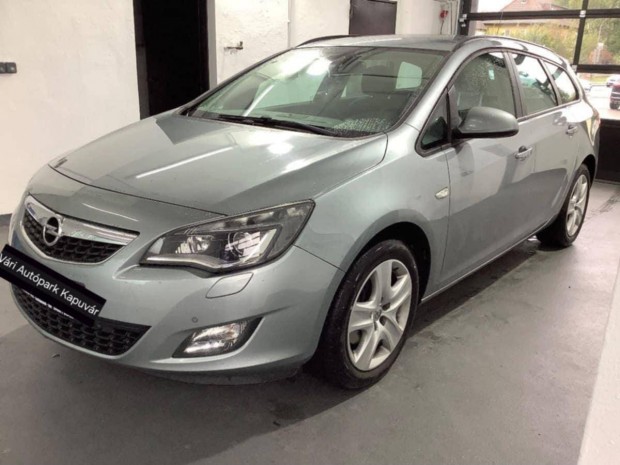 Opel Astra J Sports Tourer 2.0 CDTI Cosmo Szp...