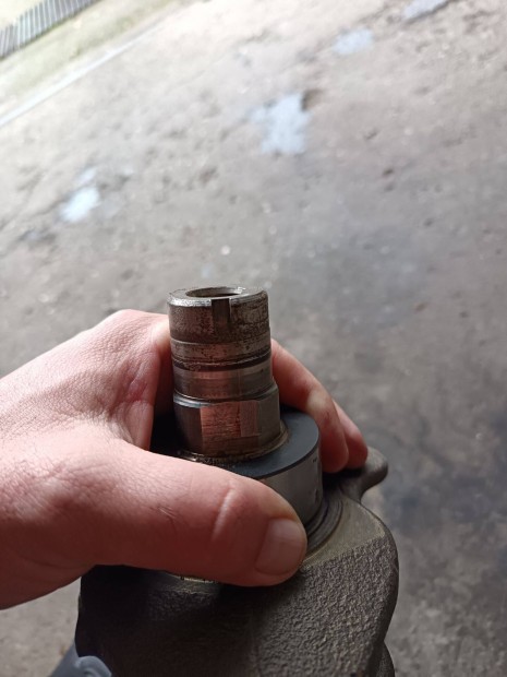 Opel Astra J Sports tourer f�tengely