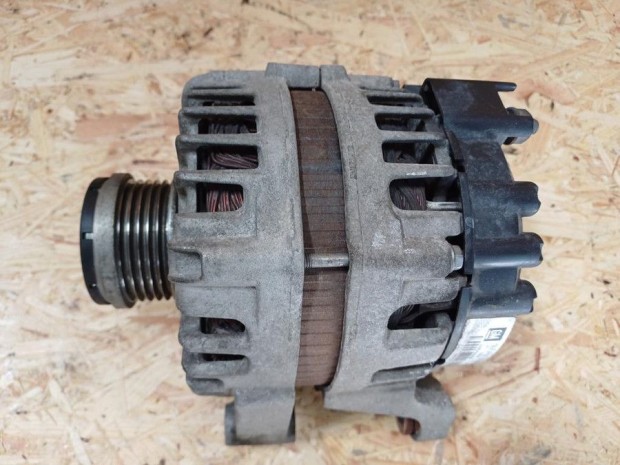 Opel Astra J (2009-2015) 1.4 Benzines Gener�tor