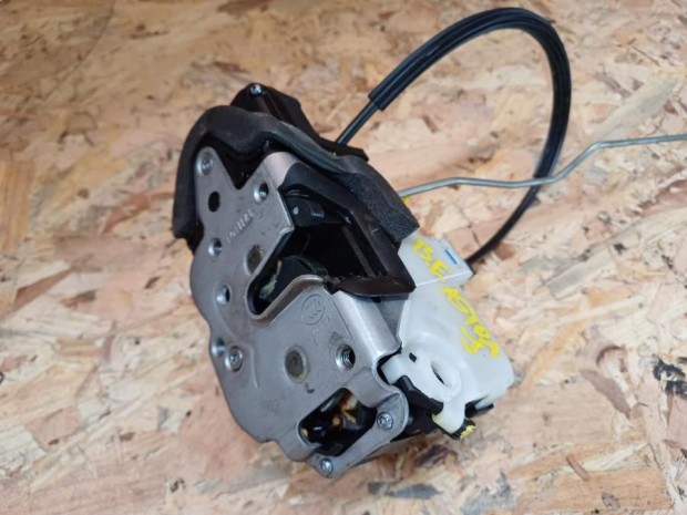 Opel Astra J (2009-2015) Bal Els Ajt Kzpontizr