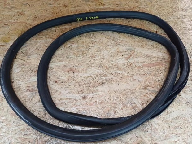 Opel Astra J (2009-2015) Bal Els Ajtkder Gumi