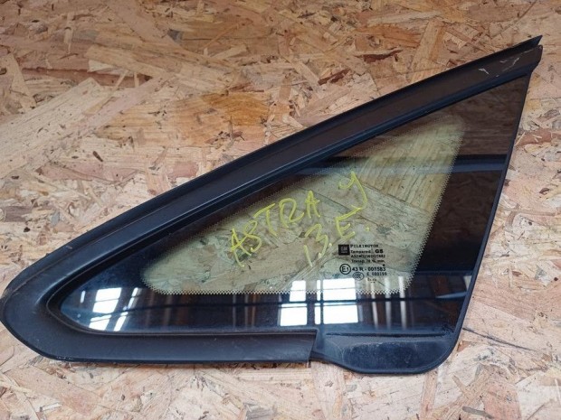 Opel Astra J (2009-2015) Bal Els� �veg