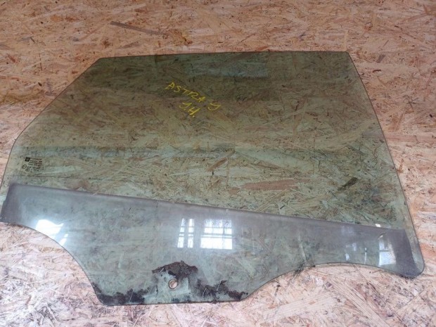 Opel Astra J (2009-2015) Jobb H�ts� Ajt� �veg