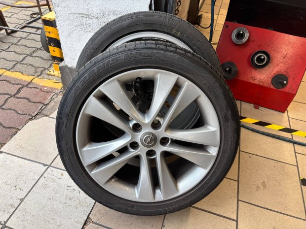 Opel Astra J alufelni 18"
