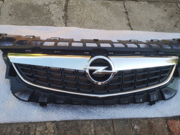 Opel Astra J facelift el�tti h�t�r�cs