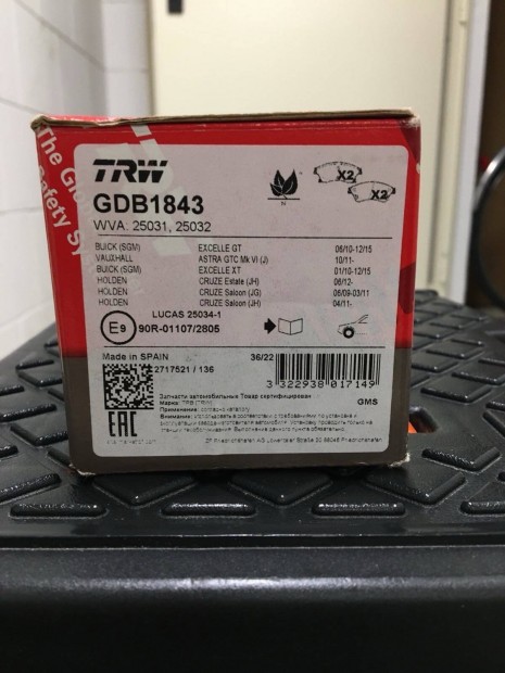 Opel Astra J f�kbet�t-f�kt�rcsa