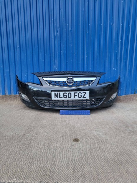 Opel Astra J gyári 13264403 első lökhárító 4 radaros