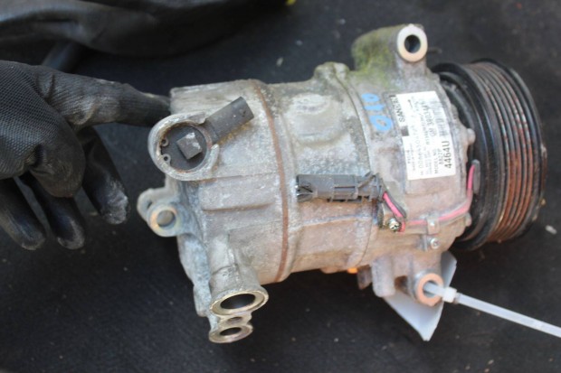 Opel Astra J klmakompresszor 39034464 (10)