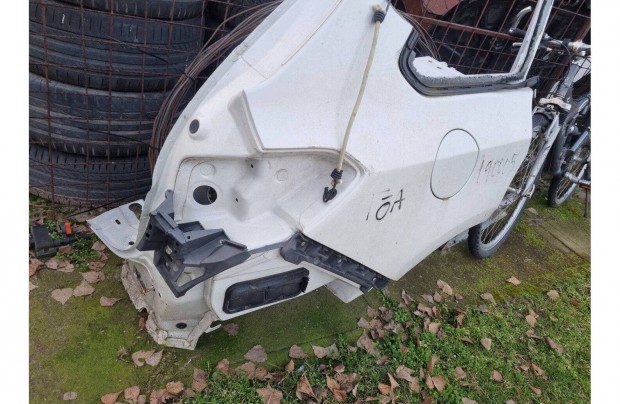 Opel Astra J kombi jobb hátsó sárvédő